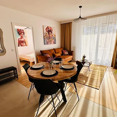 Millennium Talarowa Mango Apartment Warsaw