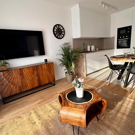 Millennium Talarowa Mango Apartment Warsaw
