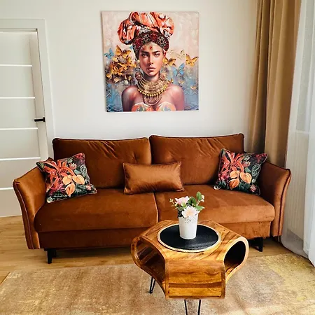 Millennium Talarowa Mango Varşova